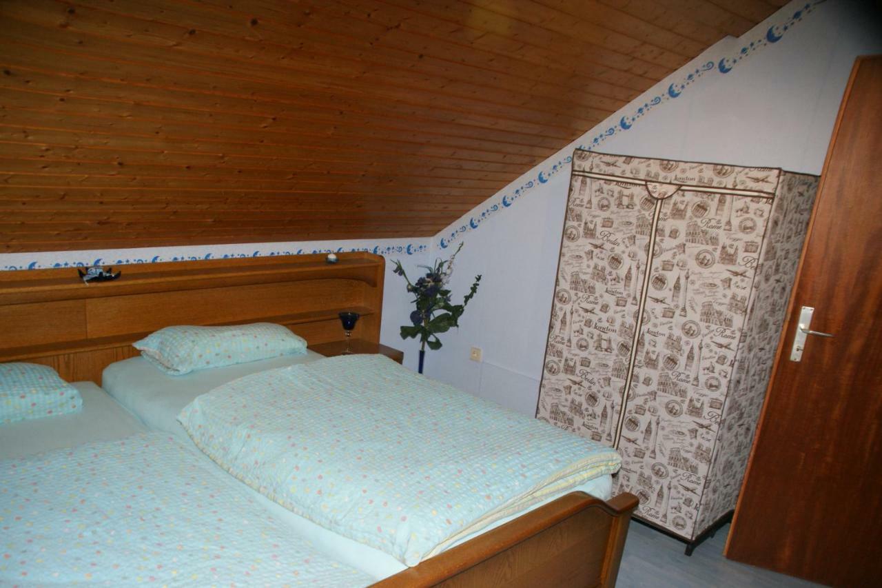 Ferienwohnung Hotz Konken Екстер'єр фото